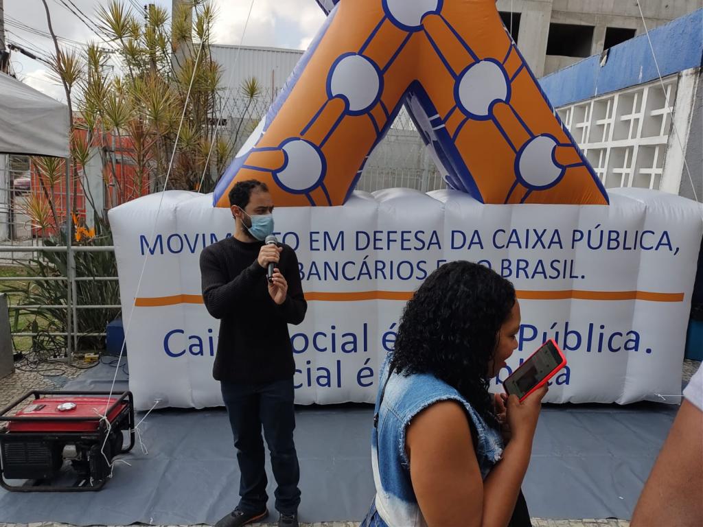 O Presidente da Apcef/SP, Leonardo Quadros, durante protesto do Sindicato e da Apcef/SP contra o assédio moral
